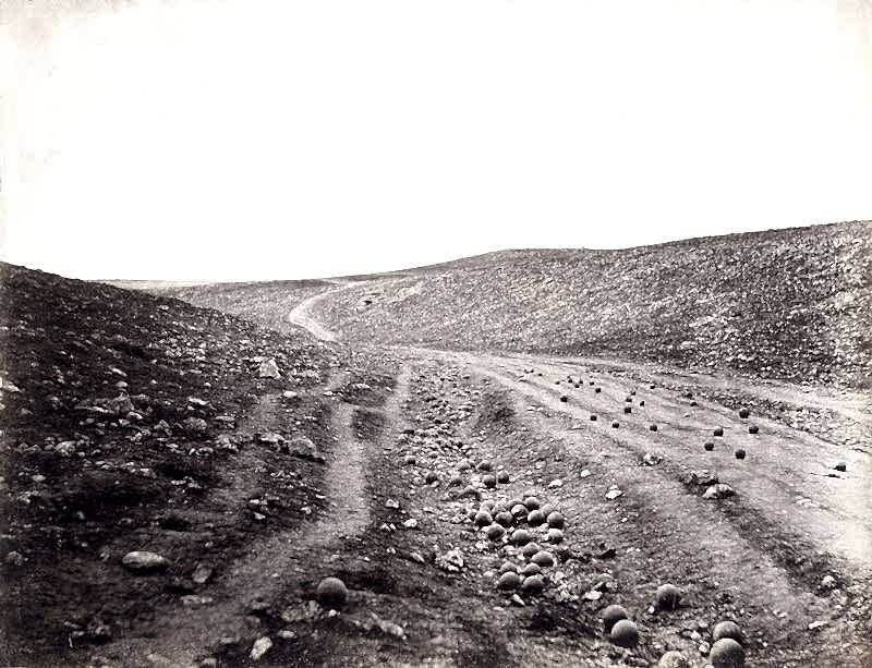masters-of-photography-roger-fenton-valley