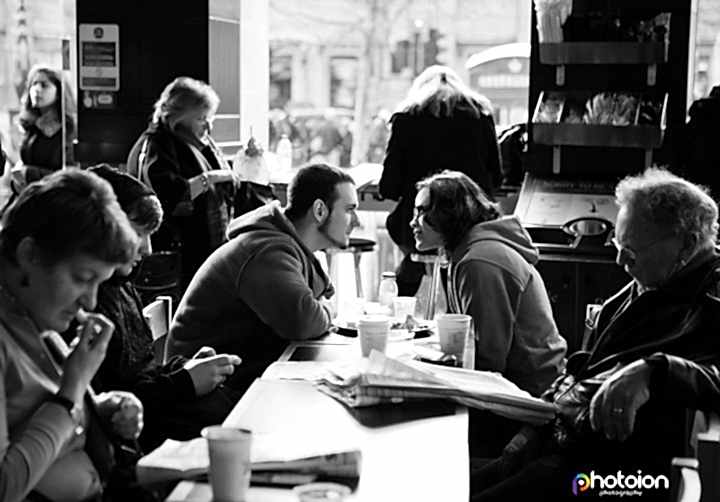 photo of the month competition love is in the air